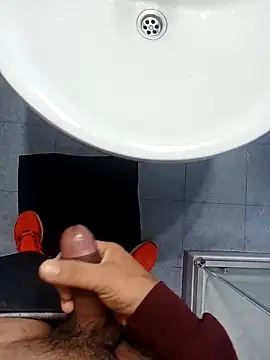 Alexandrevictor69 online show from December 16, 3:33 am