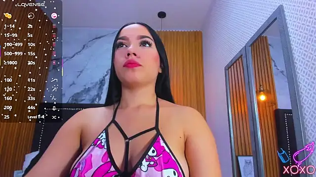 MOLLYSPENCER1 online show from October 7, 7:04 pm