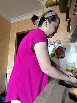 Daysie Fanny online show from January 7, 7:35 am