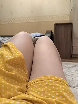 Daysie Fanny online show from January 8, 1:50 pm