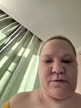 Daysie Fanny online show from January 9, 6:20 am