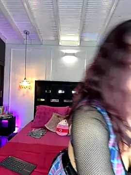 Snapshot of NaughtyNinnaXXX chatting on October 24, 10:53 pm NaughtyNinnaXXX online show from October 24, 10:53 pm