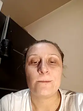 Snapshot of ariam8990 chatting on November 11, 4:13 pm ariam8990 online show from November 11, 4:13 pm