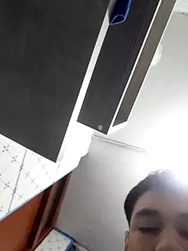 Snapshot of Exotic19cm chatting on November 16, 10:13 pm Exotic19cm online show from November 16, 10:13 pm