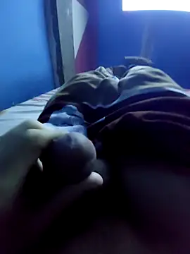 Snapshot of Exotic19cm chatting on November 18, 7:22 am Exotic19cm online show from November 18, 7:22 am