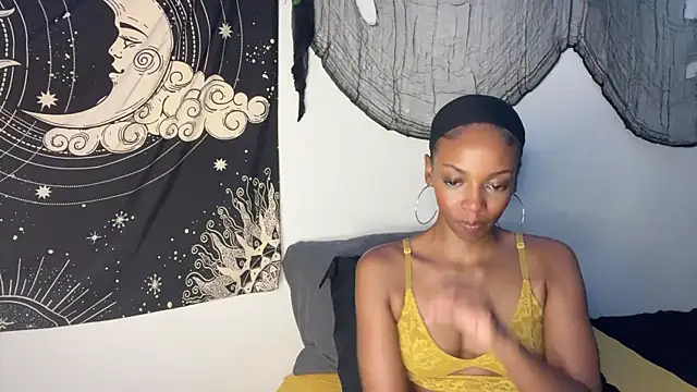 Trixie luv1 online show from November 19, 2:39 pm