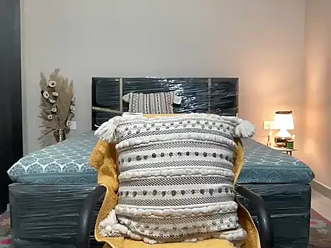 Snapshot of piyassi__divya chatting on November 7, 10:46 pm piyassi divya online show from November 7, 10:46 pm