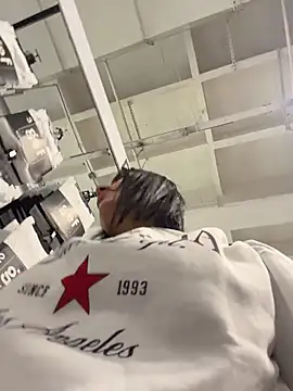 AlannaEvons online show from April 11, 7:17 pm