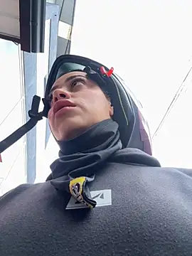 Snapshot of AlannaEvons chatting on November 10, 5:40 pm AlannaEvons online show from November 10, 5:40 pm