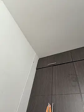 AlannaEvons online show from February 19, 6:05 pm