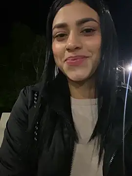 Snapshot of AlannaEvons chatting on September 25, 1:22 am AlannaEvons online show from September 25, 1:22 am