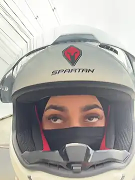 AlannaEvons online show from April 12, 10:13 pm