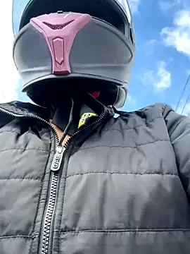 Snapshot of AlannaEvons chatting on November 19, 3:01 pm AlannaEvons online show from November 19, 3:01 pm