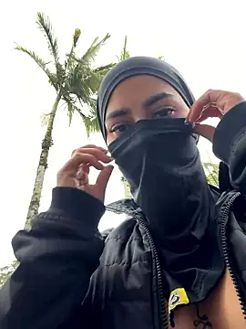 AlannaEvons online show from January 6, 4:33 pm