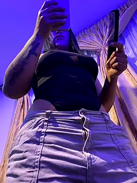 Snapshot of AlannaEvons chatting on October 10, 11:16 pm AlannaEvons online show from October 10, 11:16 pm