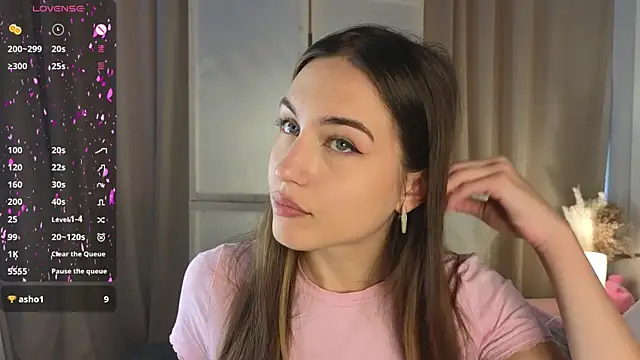 Moonlight1Sonata1 online show from September 18, 9:12 am