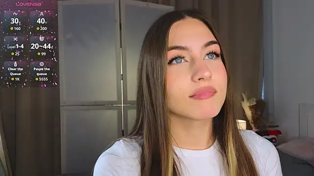 Moonlight1Sonata1 online show from October 16, 9:06 am