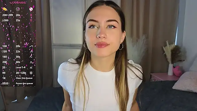 Moonlight1Sonata1 online show from September 19, 9:02 am