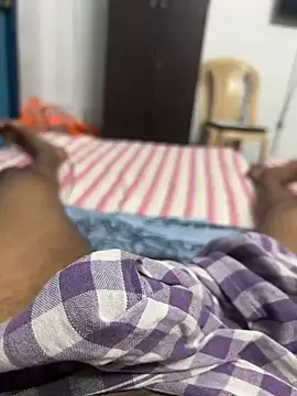 usermood2000 online show from October 11, 11:00 am