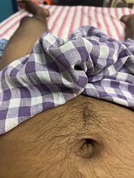 usermood2000 online show from October 18, 6:59 am