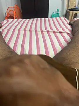 usermood2000 online show from September 25, 5:57 am