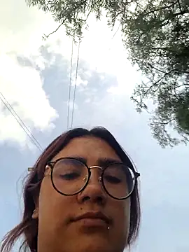 Snapshot of Lucyheart_ chatting on March 2, 2:24 pm Lucyheart online show from March 2, 2:24 pm