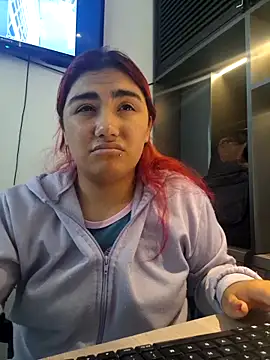 Snapshot of Lucyheart_ chatting on September 16, 7:59 pm Lucyheart online show from September 16, 7:59 pm