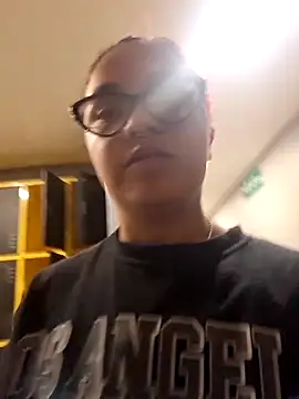 amanne misa online show from April 8, 5:03 pm