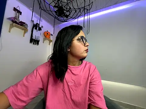 Snapshot of amanne_misa chatting on November 6, 9:52 pm amanne misa online show from November 6, 9:52 pm