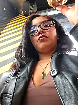 amanne misa online show from February 20, 9:39 pm