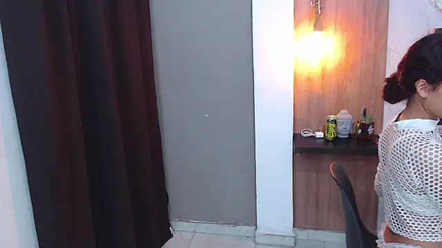 Snapshot of honeymoon_12 chatting on September 11, 3:39 am honeymoon 12 online show from September 11, 3:39 am