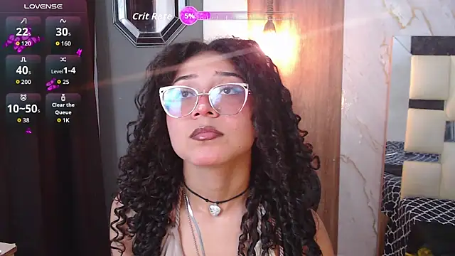 Snapshot of honeymoon_12 chatting on May 26, 5:16 am honeymoon 12 online show from May 26, 5:16 am
