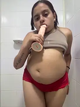 sbanna valle  online show from February 12, 11:15 pm