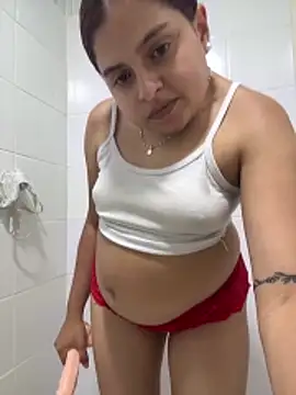 sbanna valle  online show from February 16, 11:35 pm