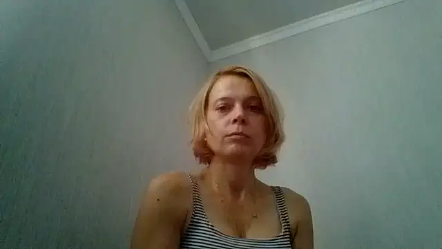 LiluXRose online show from September 10, 9:41 am