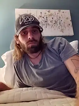 Snapshot of Brabbit3211 chatting on September 15, 11:27 pm Brabbit3211 online show from September 15, 11:27 pm