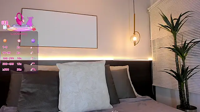 SolAvelar online show from February 16, 3:16 am