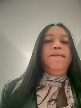 -Mia1 online show from April 2, 12:34 pm