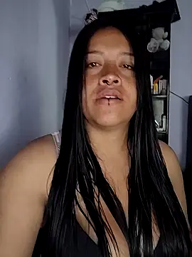 Snapshot of -Mia1 chatting on September 12, 4:18 pm -Mia1 online show from September 12, 4:18 pm