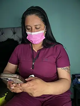 -Mia1 online show from May 14, 1:02 am