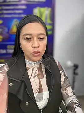 -Mia1 online show from April 27, 1:20 pm