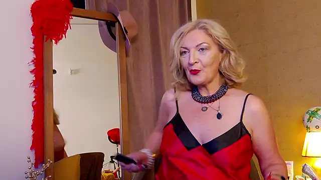 Allura Jenson online show from June 17, 9:03 pm