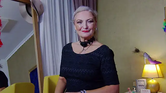 Allura Jenson online show from November 4, 8:23 pm