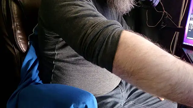 jj7779SC online show from March 26, 4:27 pm