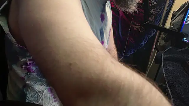 jj7779SC online show from December 4, 11:37 pm