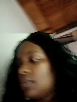 Snapshot of isabella_brown1 chatting on March 27, 12:19 am isabella brown1 online show from March 27, 12:19 am