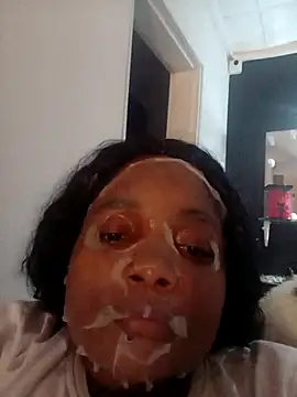 Snapshot of isabella_brown1 chatting on March 20, 7:59 pm isabella brown1 online show from March 20, 7:59 pm