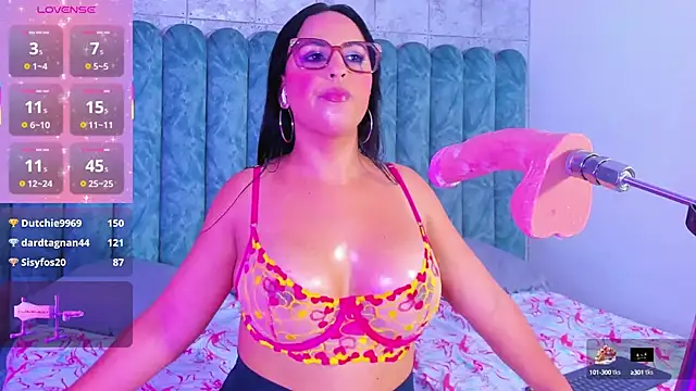 Snapshot of Victoriia_Queen chatting on September 13, 8:58 am Victoriia Queen online show from September 13, 8:58 am