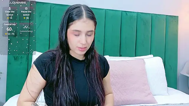 Ashley Evans22 online show from February 19, 12:18 am