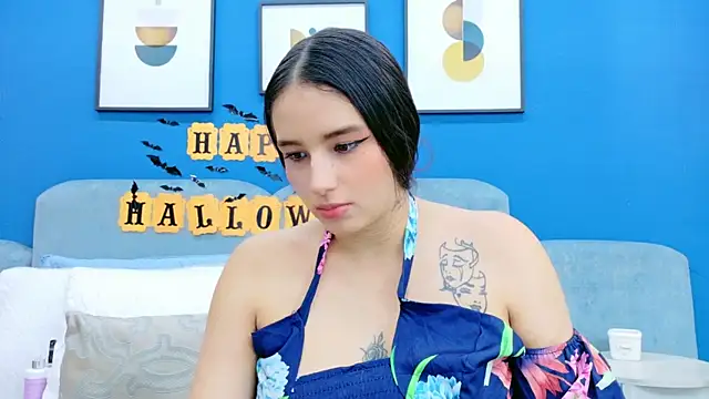 Ashley Evans22 online show from October 24, 7:57 pm